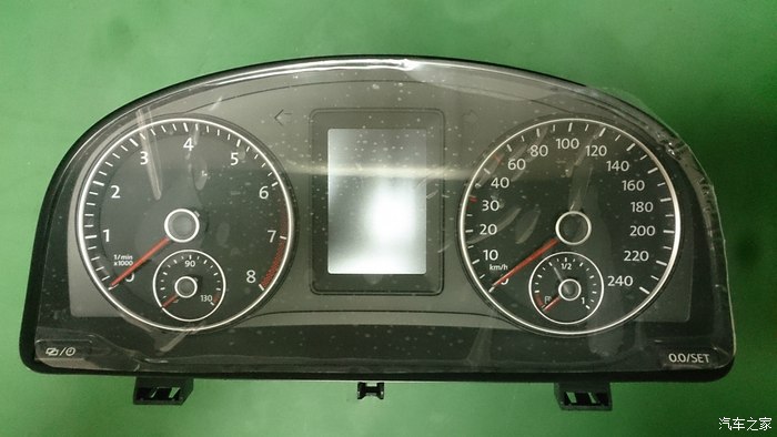 宏英智能9月13日接待投资者网上提问等1家机构调研