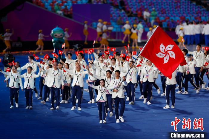 中国香港代表团旗手莫宛萤：杭州亚运会荣耀时