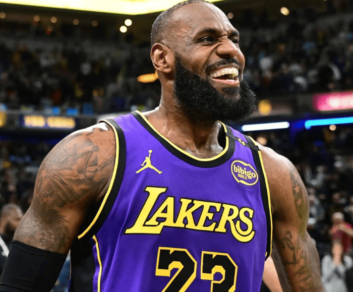 历史单场30+5+5榜单揭晓 勒布朗领跑