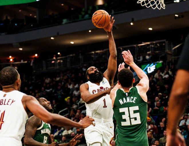 伤病重创骑士队 哈登撑起球队下限