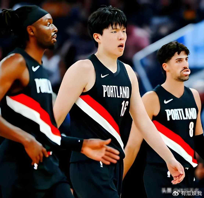 太阳队大胜爵士队 全明星阵容碾压对手季后赛席