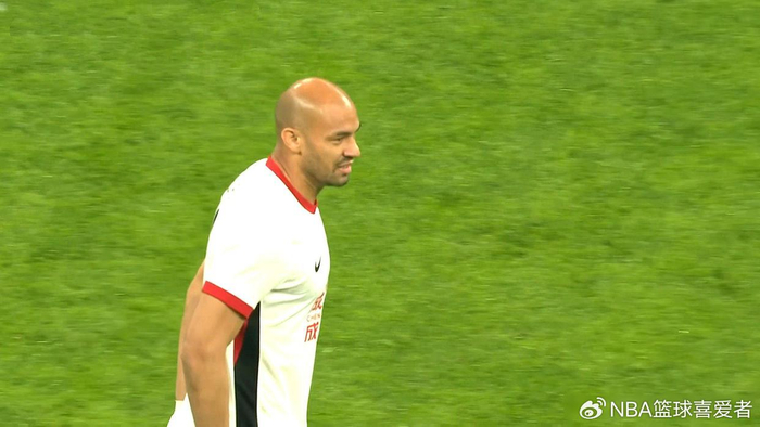 北京国安主场遭成都蓉城逆转 裁判争议成关键因